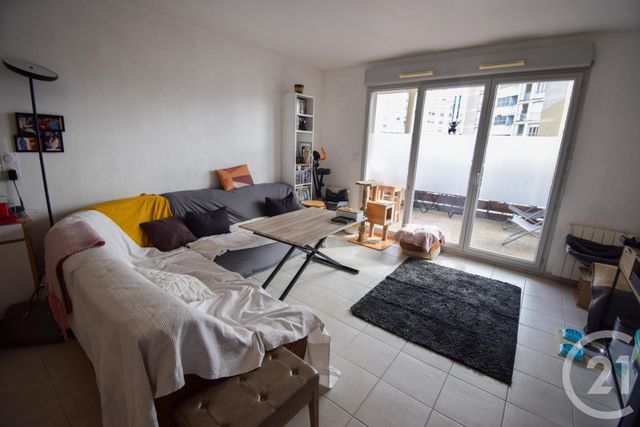 Afficher la photo en grand Appartement F3 à vendre - 3 pièces - 57,12 m2 - L Arbresle - 69 - RHONE-ALPES