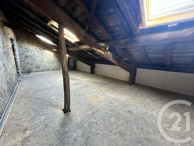 Appartement F4 à vendre - 4 pièces - 96,82 m2 - Tarare - 69 - RHONE-ALPES