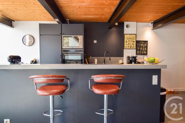 Afficher la photo en grand Appartement Duplex à vendre - 4 pièces - 135 m2 - Tarare - 69 - RHONE-ALPES