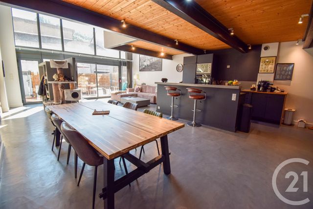 Afficher la photo en grand Appartement Duplex à vendre - 4 pièces - 135 m2 - Tarare - 69 - RHONE-ALPES