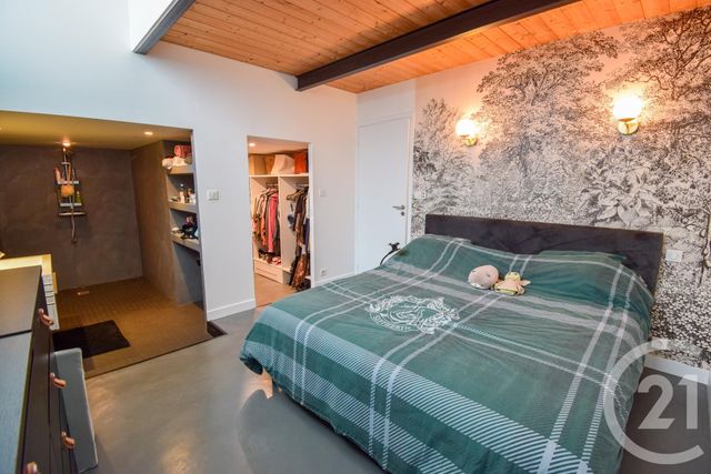 Afficher la photo en grand Appartement Duplex à vendre - 4 pièces - 135 m2 - Tarare - 69 - RHONE-ALPES