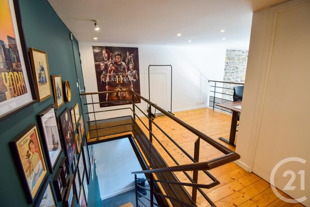 Afficher la photo en grand Appartement Duplex à vendre - 4 pièces - 135 m2 - Tarare - 69 - RHONE-ALPES