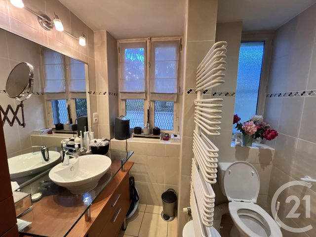 Afficher la photo en grand Maison à vendre - 6 pièces - 172 m2 - Tarare - 69 - RHONE-ALPES