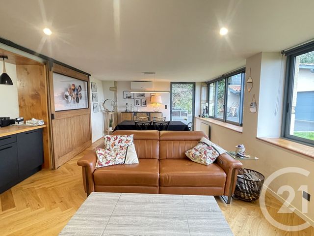 Maison à louer - 5 pièces - 150 m2 - Vaux En Beaujolais - 69 - RHONE-ALPES