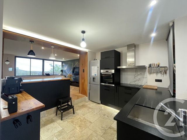 Maison à louer - 5 pièces - 150 m2 - Vaux En Beaujolais - 69 - RHONE-ALPES