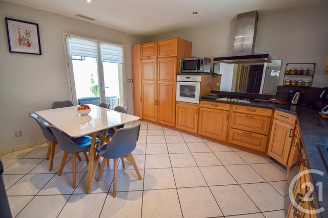 Maison à vendre - 7 pièces - 184,77 m2 - Tarare - 69 - RHONE-ALPES