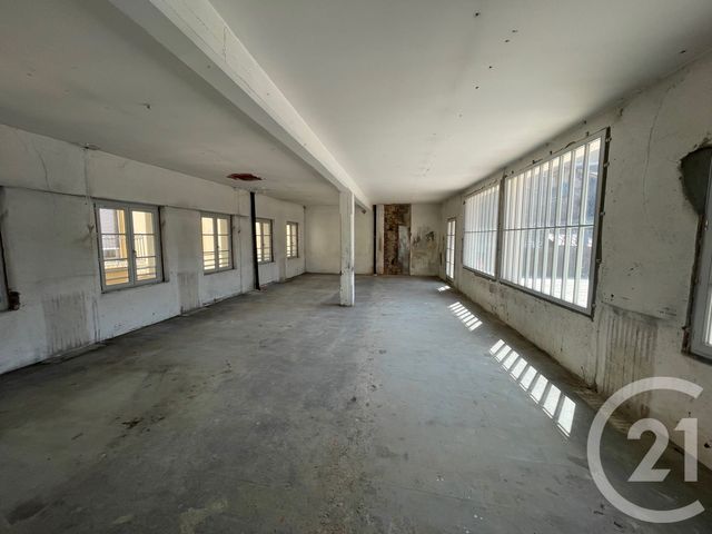 Afficher la photo en grand Appartement F3 à vendre - 4 pièces - 80 m2 - Tarare - 69 - RHONE-ALPES