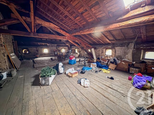 Appartement à vendre - 2 pièces - 126,80 m2 - Tarare - 69 - RHONE-ALPES