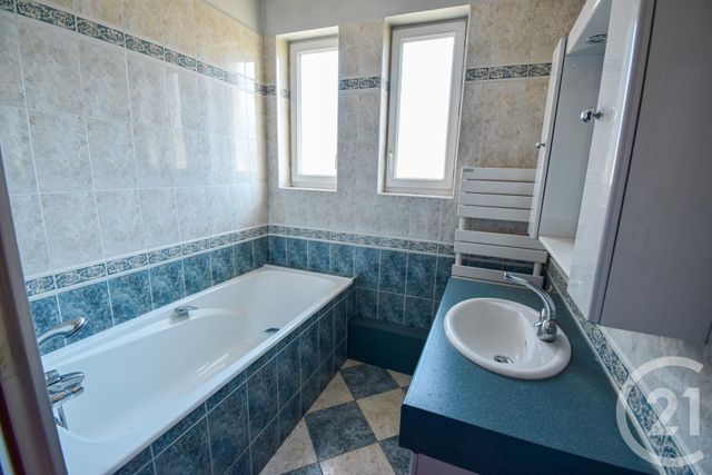 Maison à vendre - 6 pièces - 148,86 m2 - Tarare - 69 - RHONE-ALPES