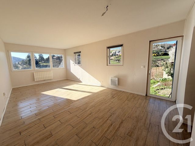 Maison &agrave; louer - 3 pi&egrave;ces - 68,22 m2 - St Loup - 69 - RHONE-ALPES