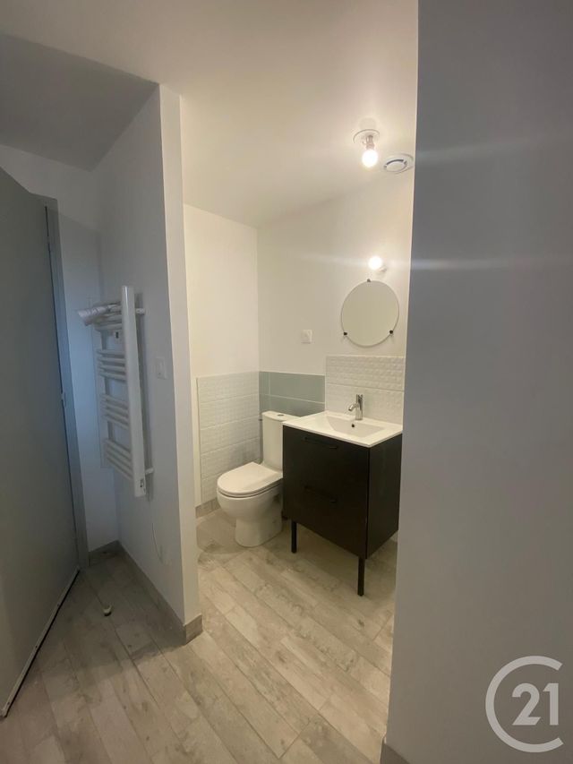 Maison &agrave; louer - 3 pi&egrave;ces - 62,91 m2 - Panissieres - 42 - RHONE-ALPES